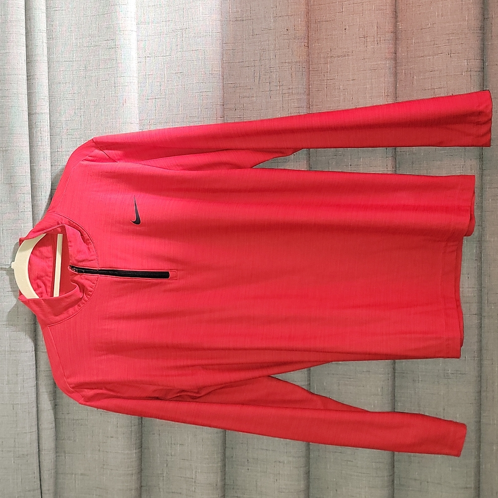 Dri fit Nike quarter zip. Size medium. Like new. Worn maybe twice. No stains.